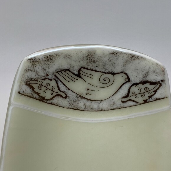Lynn Latimer Tray Trinket Dish Fused Art Glass Bird Yellow White Brown Signed - Picture 5 of 11